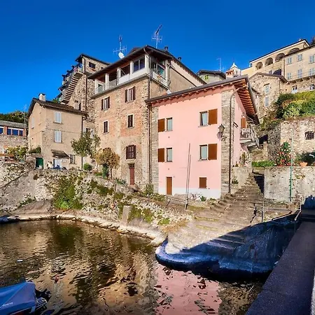 A Step From The Casa vacanze Dervio