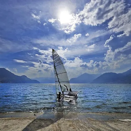 A Step From The בית נופש דרביו