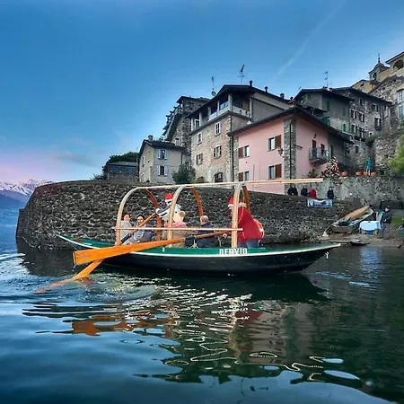 A Step From The 德尔维奥