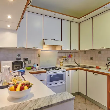 Nyaraló A Step From The *